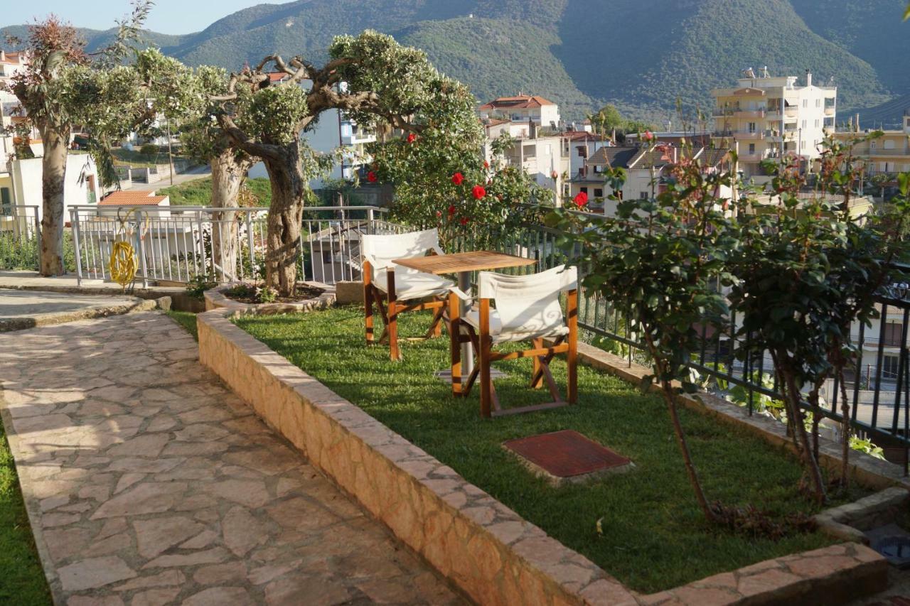 Τhe Sunny Apartments Ігумениця Екстер'єр фото