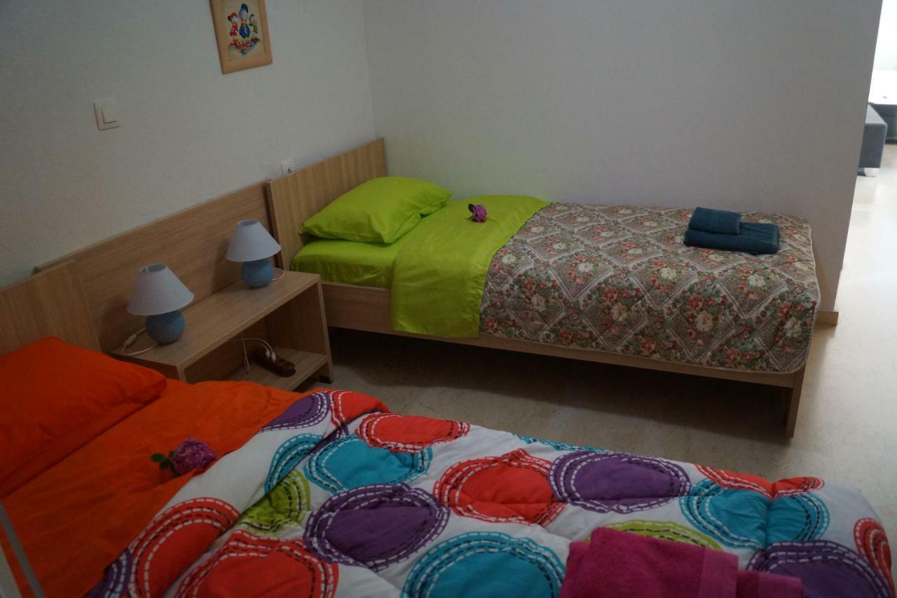 Τhe Sunny Apartments Ігумениця Екстер'єр фото